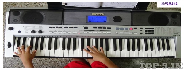 Yamaha PSRI455 Digital Keyboard